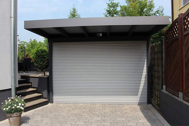 Antraciet grijze garagedeuren